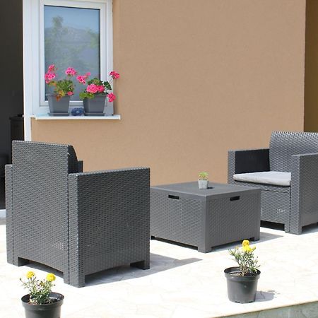 Studio Apartments Adian Korenica Δωμάτιο φωτογραφία