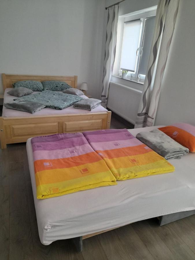 Studio Apartments Adian Korenica Εξωτερικό φωτογραφία